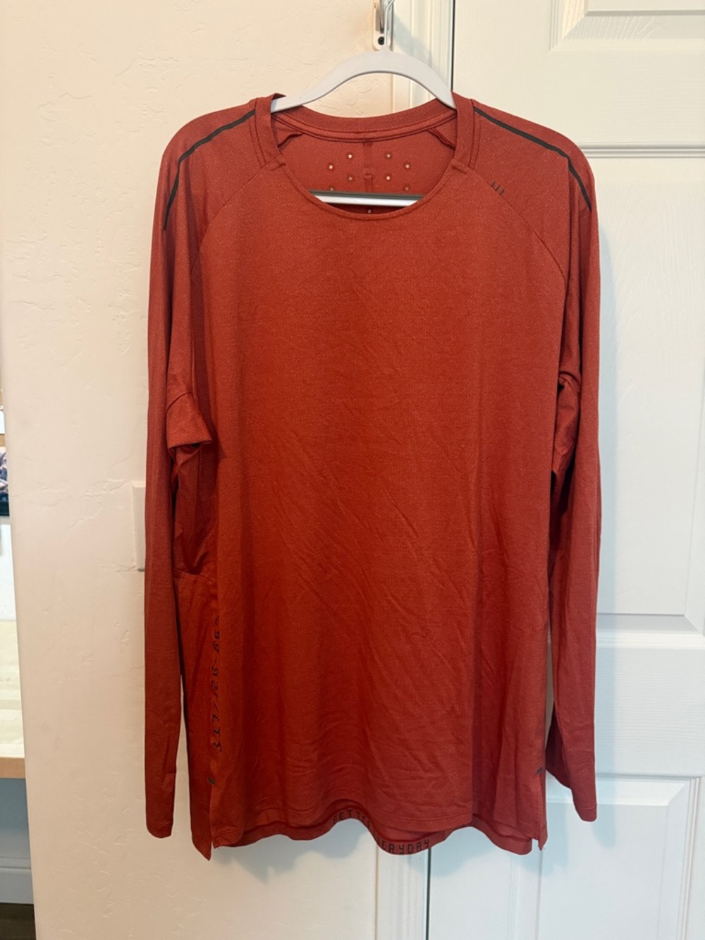 Men's Lululemon Long-Sleeve Performance Shirt - Orange